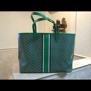 TORY BURCH Gemini Link Green/Navy Blue Canvas Tote